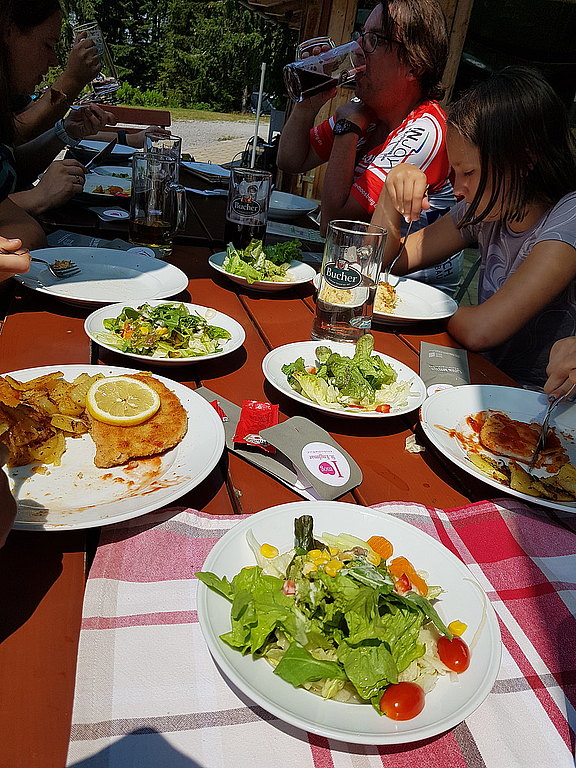 Einkehr_Essen.jpg  