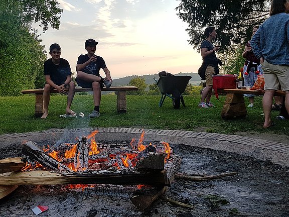 Lagerfeuer_3.jpg  